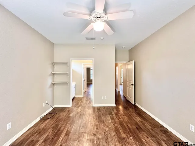 $2,350 | 19390 Sandhill Lane, Flint, TX 75762