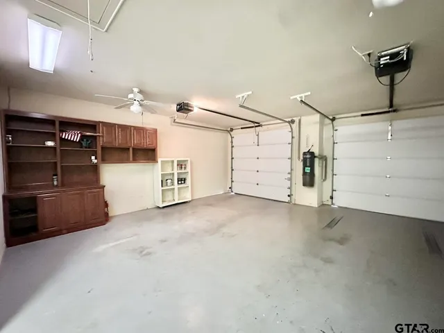 $2,350 | 19390 Sandhill Lane, Flint, TX 75762