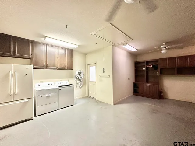 $2,350 | 19390 Sandhill Lane, Flint, TX 75762