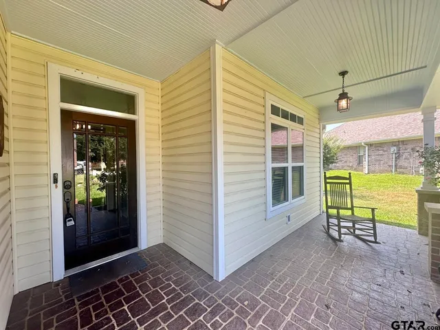 $2,350 | 19390 Sandhill Lane, Flint, TX 75762