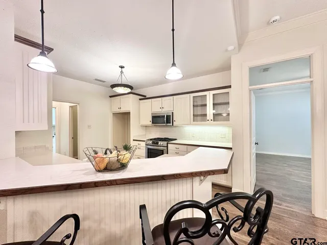 $2,350 | 19390 Sandhill Lane, Flint, TX 75762