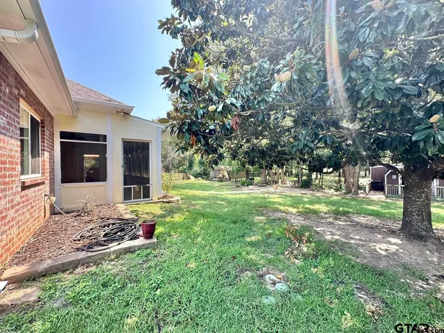 $2,350 | 19390 Sandhill Lane, Flint, TX 75762