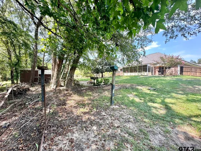 $2,350 | 19390 Sandhill Lane, Flint, TX 75762