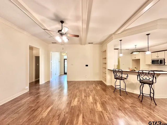 $2,350 | 19390 Sandhill Lane, Flint, TX 75762