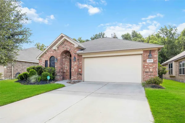 $2,250 | 19502 Flatrock Park Lane, Houston, TX 77073