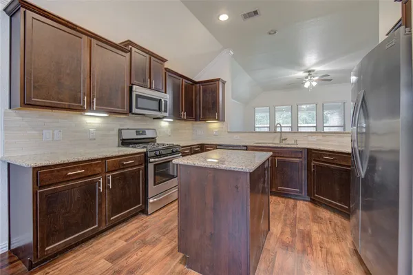 $2,200 | 19502 Flatrock Park Lane, Houston, TX 77073