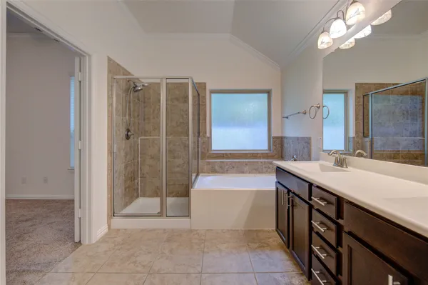 $2,200 | 19502 Flatrock Park Lane, Houston, TX 77073