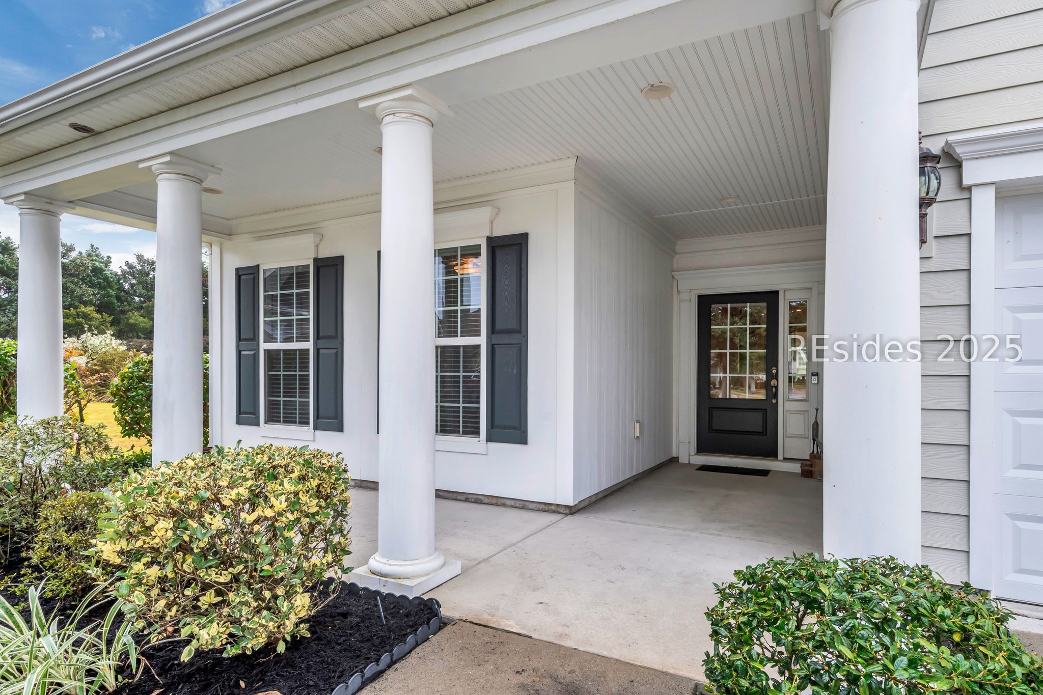 514 Bluff Point Lane Okatie, SC 29909 - Photo 3 of 35