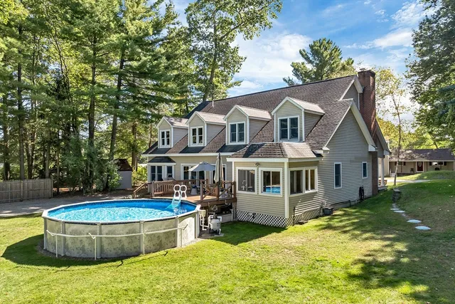 $974,900 | 40 Coopers Grove Road, Kingston, NH 03848