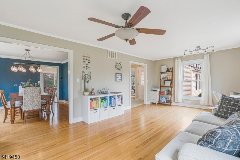 7 Militia Road Whitehouse Station, NJ 08889 - Photo 12 of 44