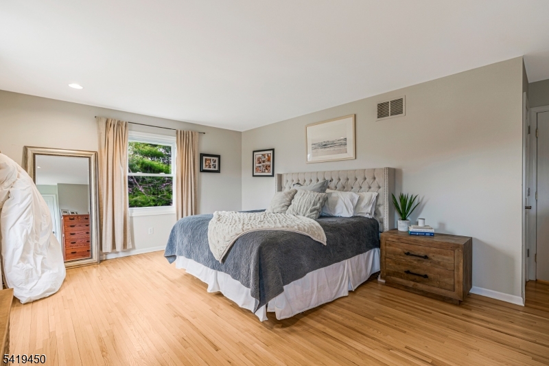 7 Militia Road Whitehouse Station, NJ 08889 - Photo 20 of 44