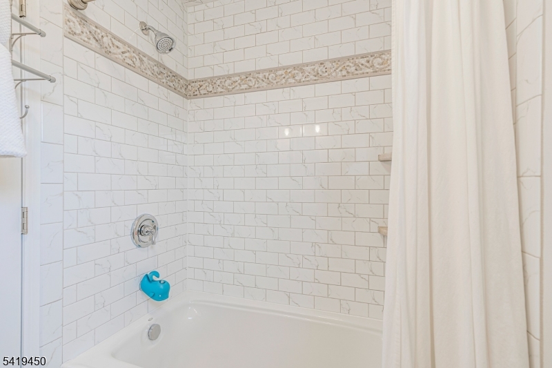 7 Militia Road Whitehouse Station, NJ 08889 - Photo 25 of 44