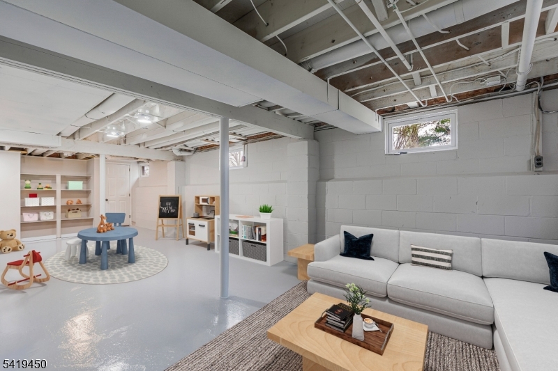 7 Militia Road Whitehouse Station, NJ 08889 - Photo 32 of 44