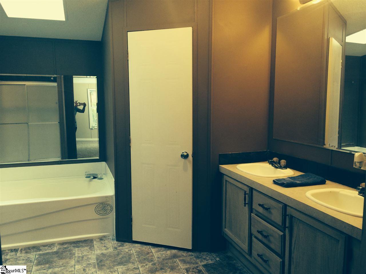 168 Peden Road Fountain Inn, SC 29644 - Photo 12 of 14