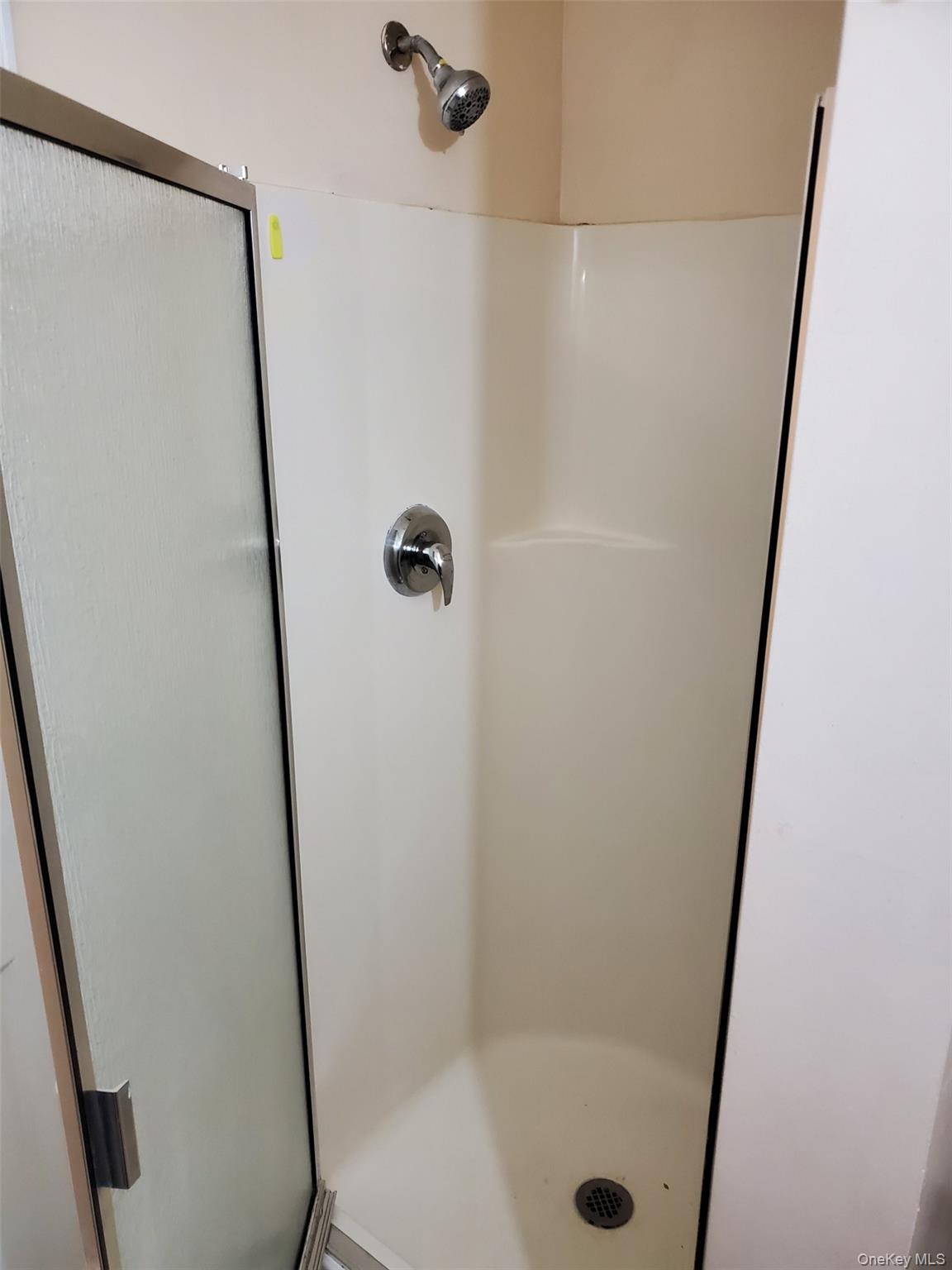 75 Pipetown Hill Road Nanuet, NY 10954 - Photo 10 of 14 a bathroom with a shower