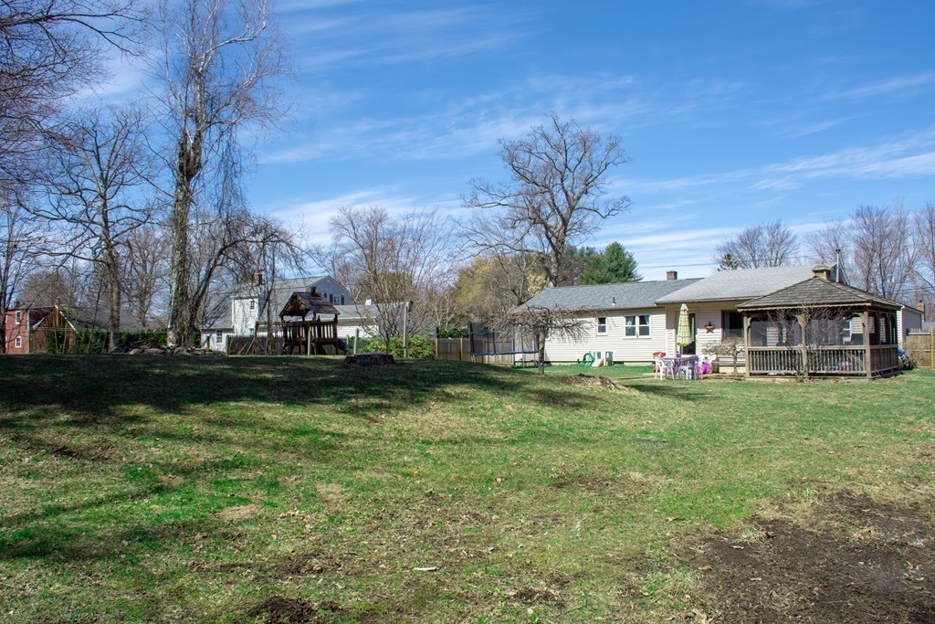 150 Sackett Road Westfield, MA 01085 - Photo 19 of 24 Gallery Image 19