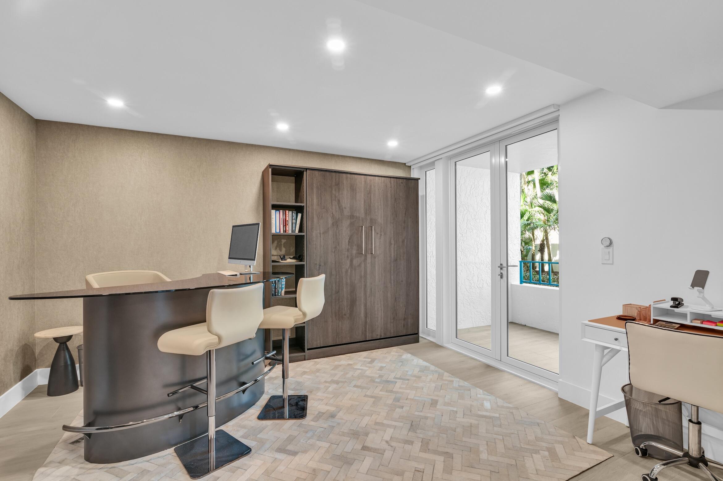 100 Southeast 5th Avenue, Unit 106 Boca Raton, FL 33432 - Photo 16 of 59 100 SE 5th Ave 106 Boca Raton -16