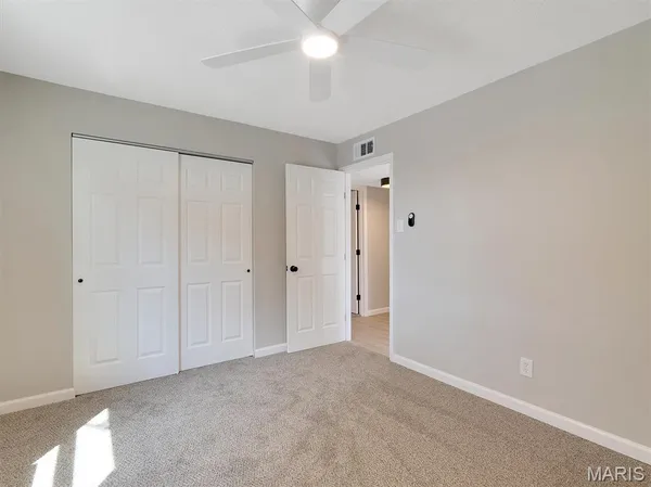 $84,900 | 6910 Colonial Woods Drive, Unit 95, St. Louis, MO 63129