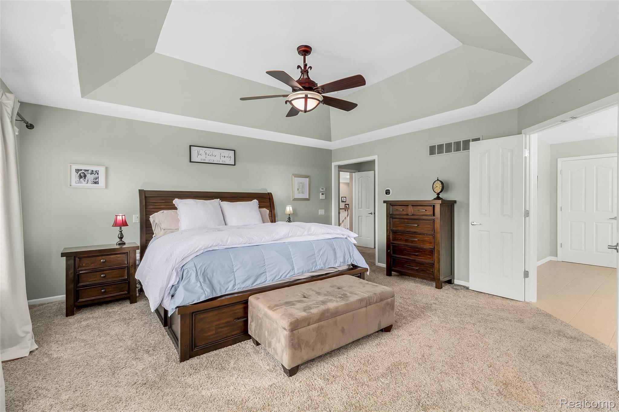 48340 Antique Road Canton, MI 48187 - Photo 36 of 71 35.MasterBedroom