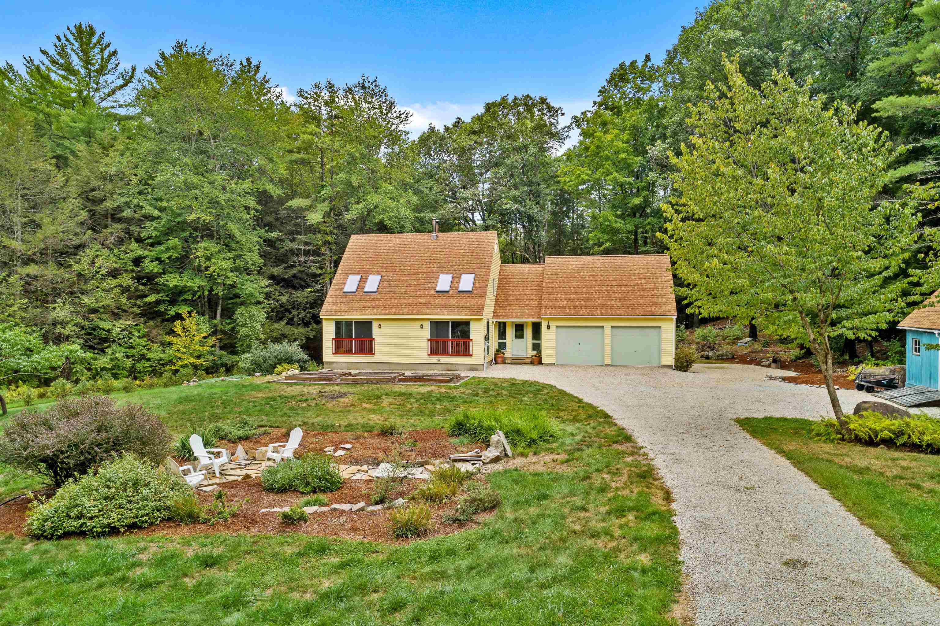 92 Town Farm Road New Boston, NH 03070 - Photo 2 of 40