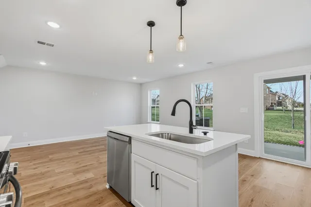 $339,900 | 1148 Malinda Lane, Unit 36, Greenbrier, TN 37073