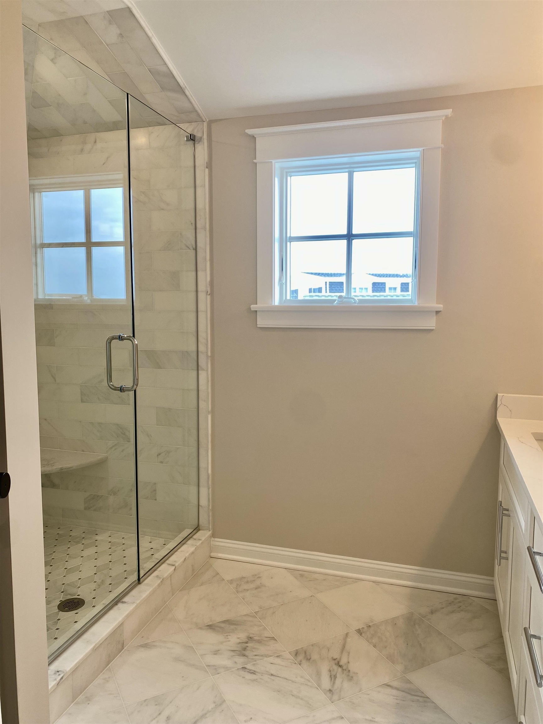 2425 Harbor, Unit 2425 Avalon, NJ 08202 - Photo 30 of 46 a view of an empty room