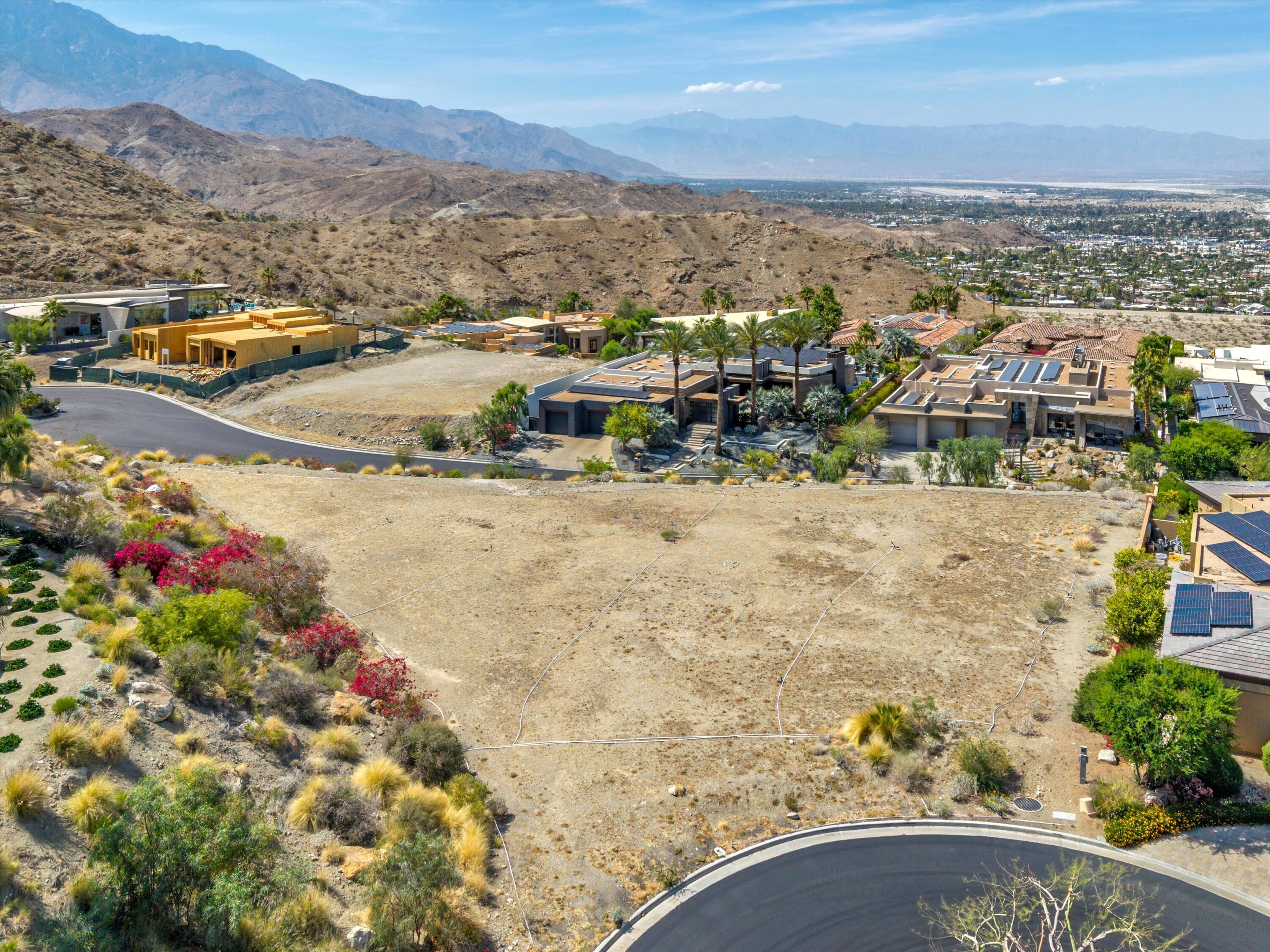 28 Stone Cliff Rancho Mirage, CA 92270 - Photo 3 of 20 a view of city