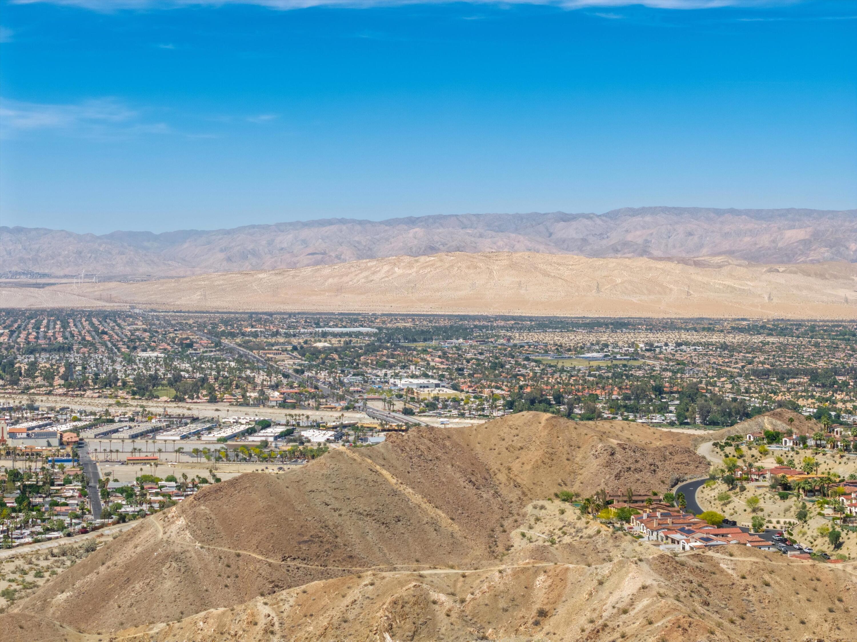 28 Stone Cliff Rancho Mirage, CA 92270 - Photo 10 of 20 a view of city and ocean
