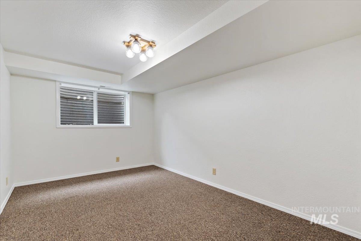 4297 Nystrom Way Boise, ID 83713 - Photo 30 of 50 Office as there is no attached closet. (Could be used as 6th bedroom if you do not mind no closet).