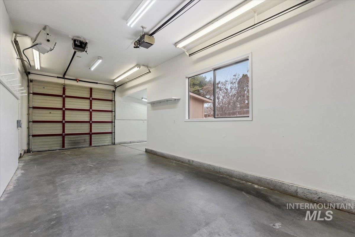 4297 Nystrom Way Boise, ID 83713 - Photo 35 of 50 Pull-through 4th garage bay. 11x11x29, 10ft garage doors.