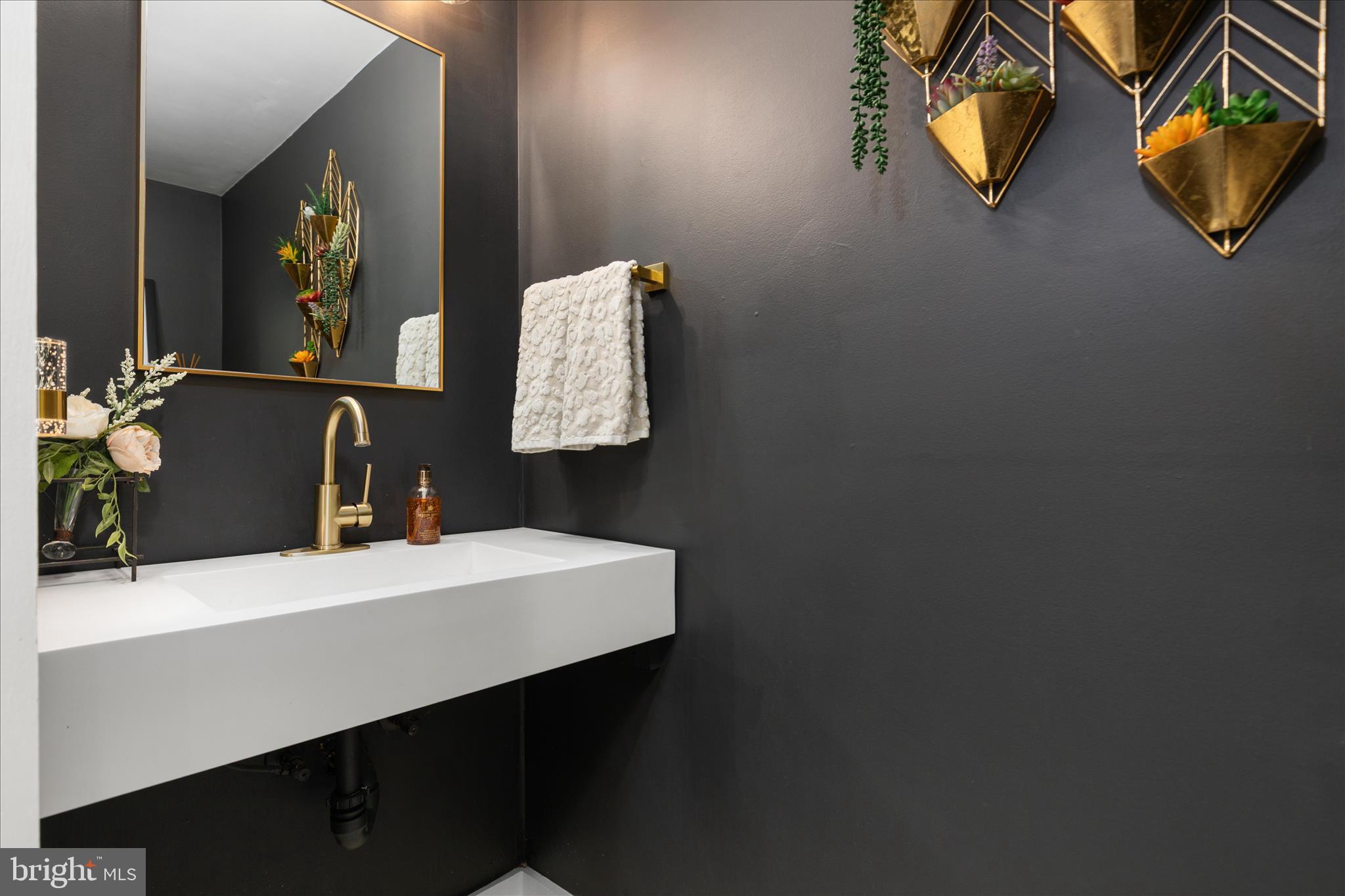 2412 Andorra Place Reston, VA 20191 - Photo 32 of 57 Renovated powder room on main level