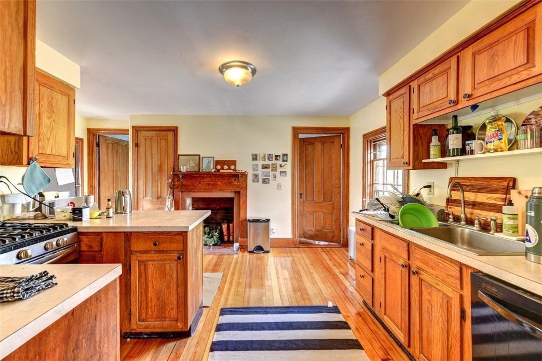 150 Prospect Street Providence, RI 02906 - Photo 23 of 40