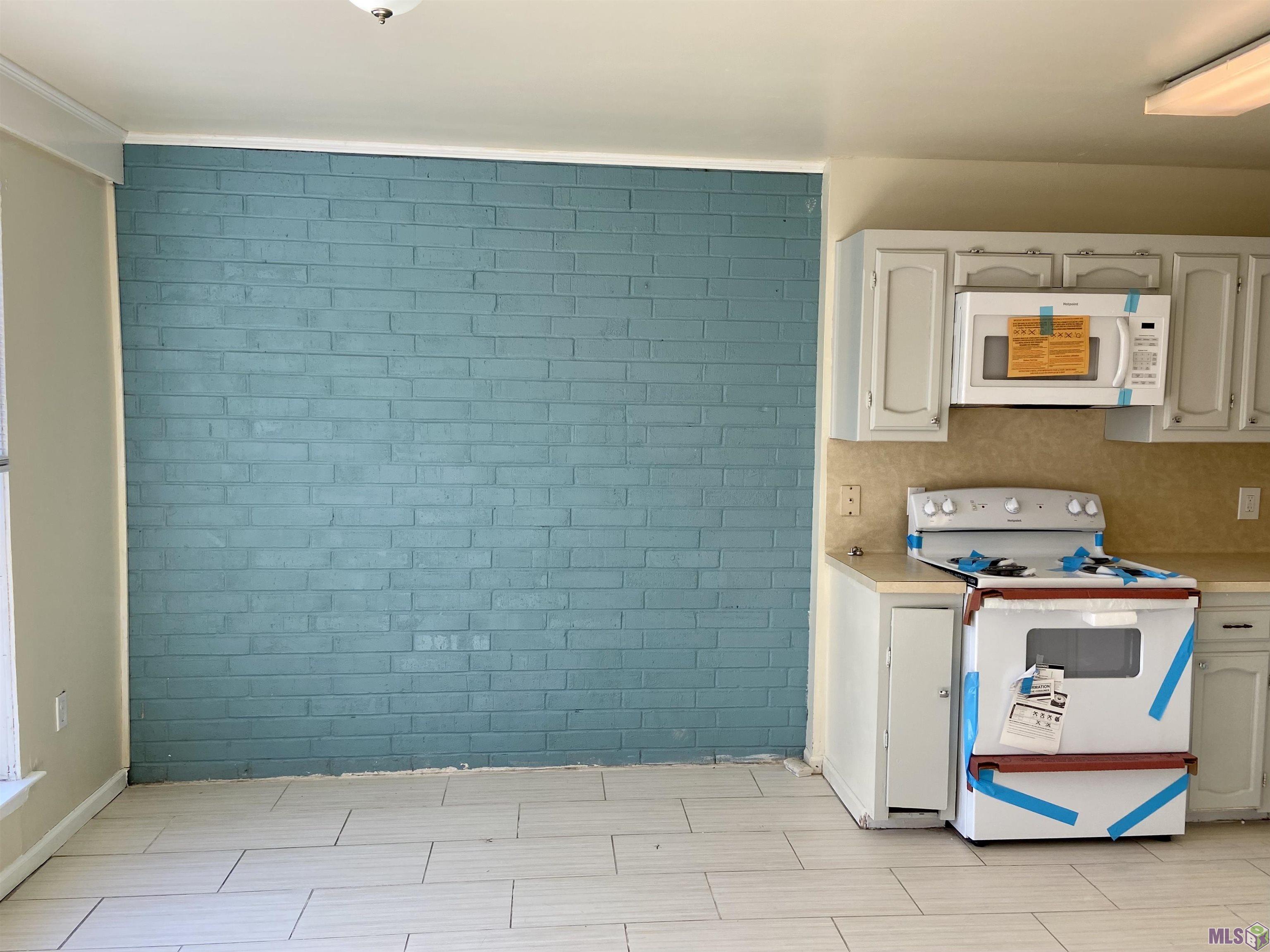 8743 Pecan Tree Drive Baton Rouge, LA 70810 - Photo 3 of 17