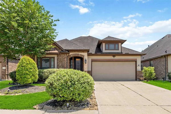 $2,999 | 13410 Ravens Park Lane, Pearland, TX 77584