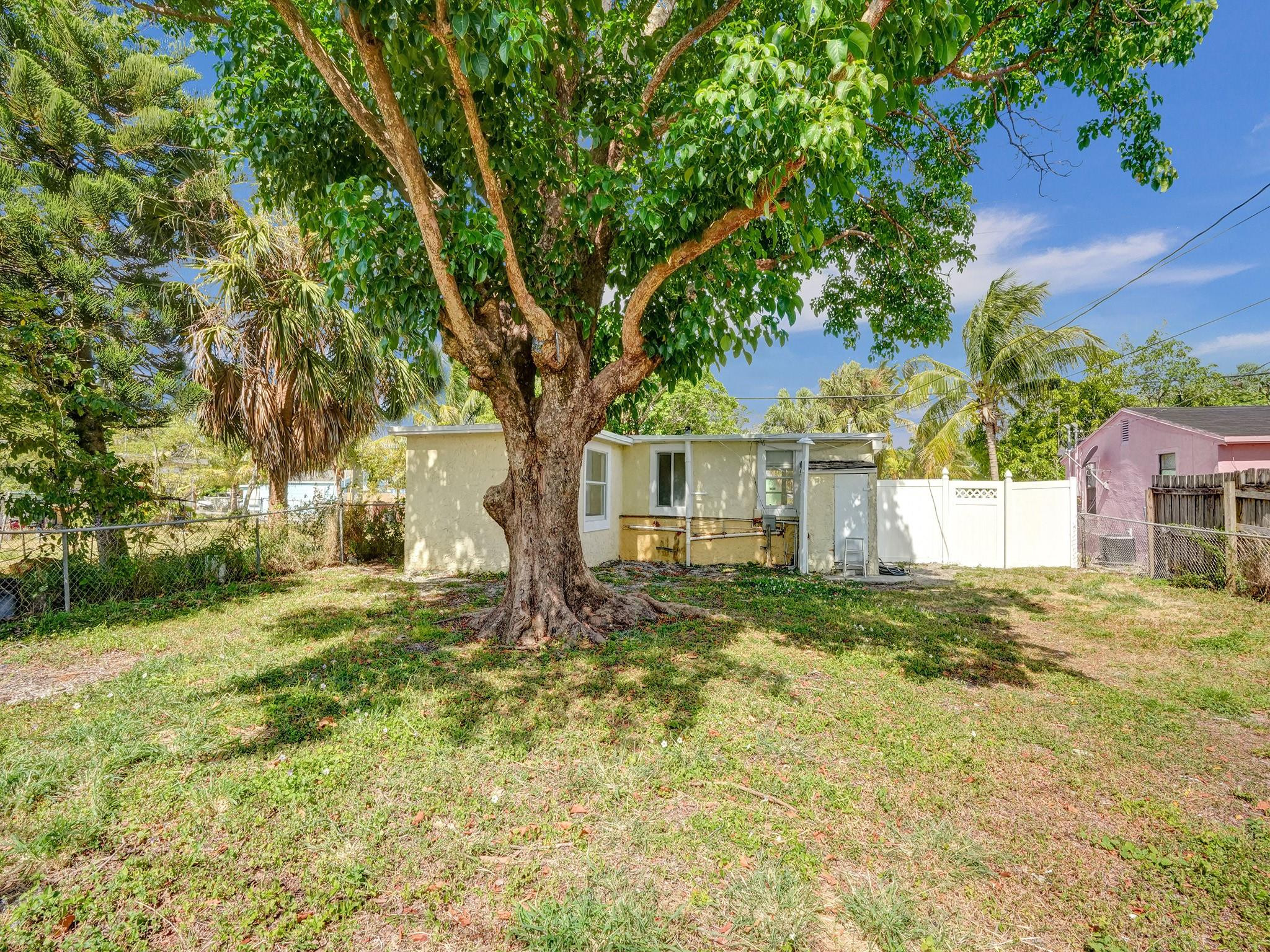 7862 Overlook Road Lantana, FL 33462 - Photo 25 of 45 Photo 25