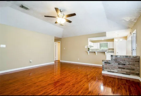 $1,800 | 16814 Winnstream Lane, Sugar Land, TX 77498