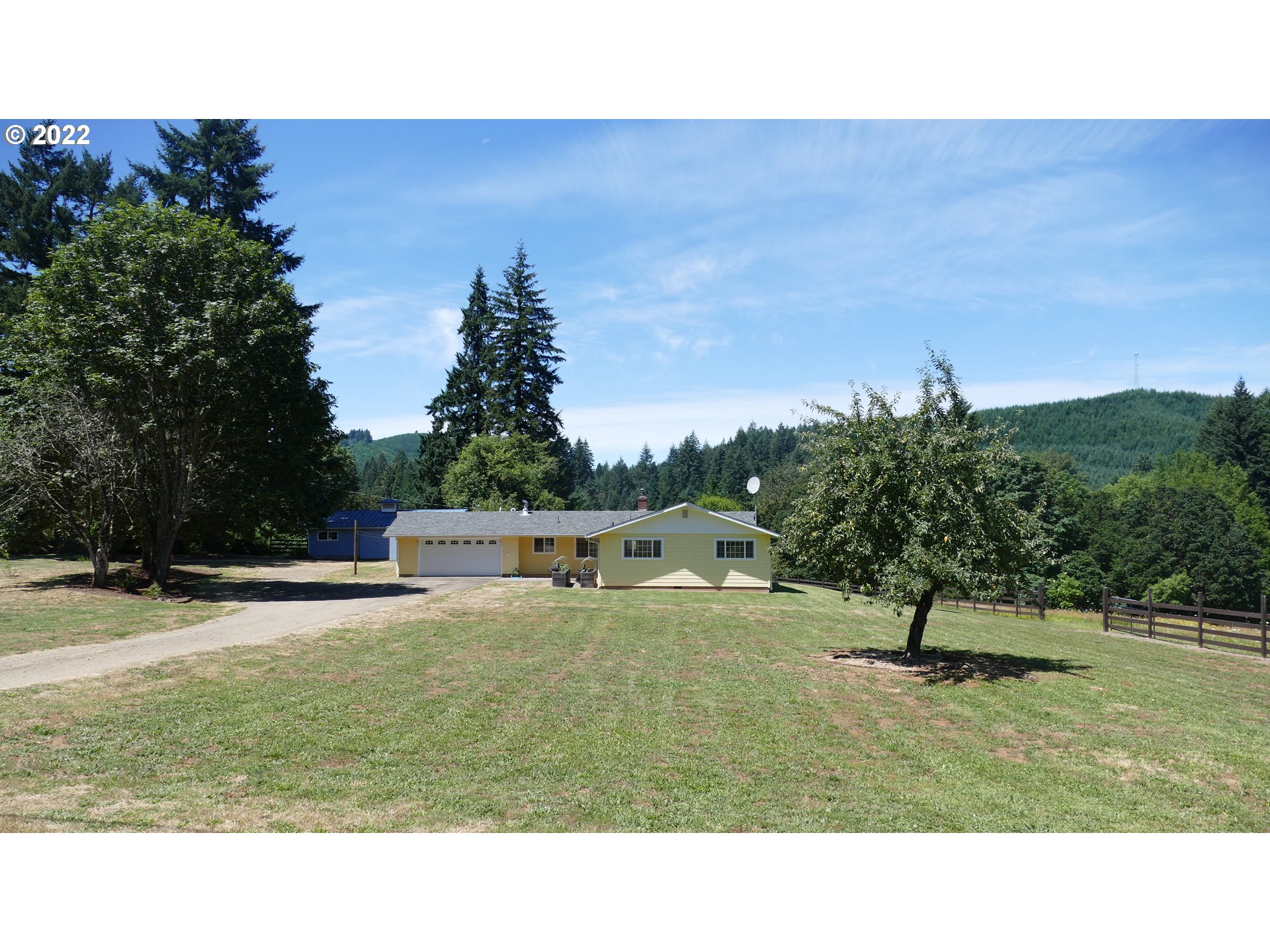 88594 Knight Road Veneta, OR 97487 - Photo 2 of 29 Gallery Image 2