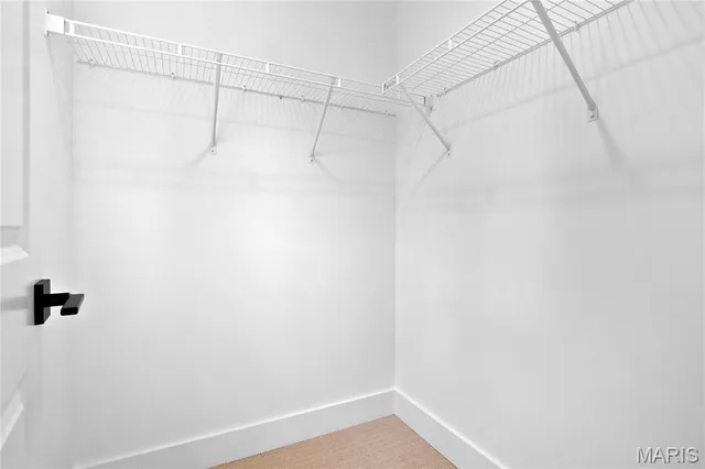 $923,500 | 2017 Woodsey Drive, Brentwood, MO 63144