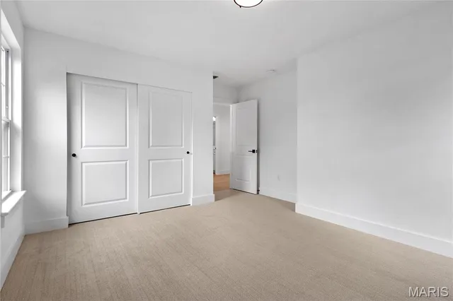 $923,500 | 2017 Woodsey Drive, Brentwood, MO 63144