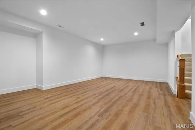 $923,500 | 2017 Woodsey Drive, Brentwood, MO 63144