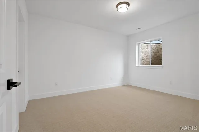 $923,500 | 2017 Woodsey Drive, Brentwood, MO 63144