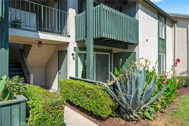$512,490 | 23214 Orange Avenue, Unit 7, Lake Forest, CA 92630