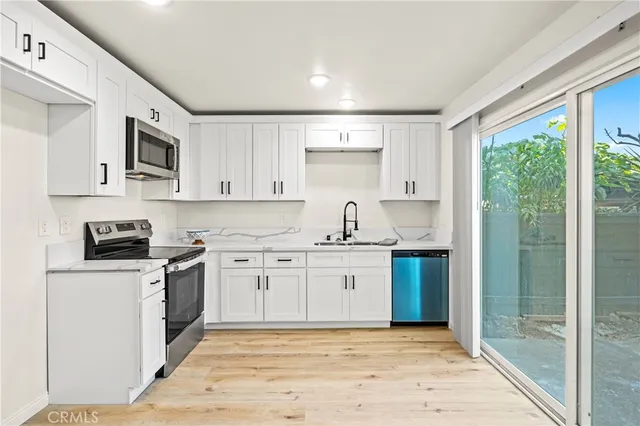 $512,490 | 23214 Orange Avenue, Unit 7, Lake Forest, CA 92630