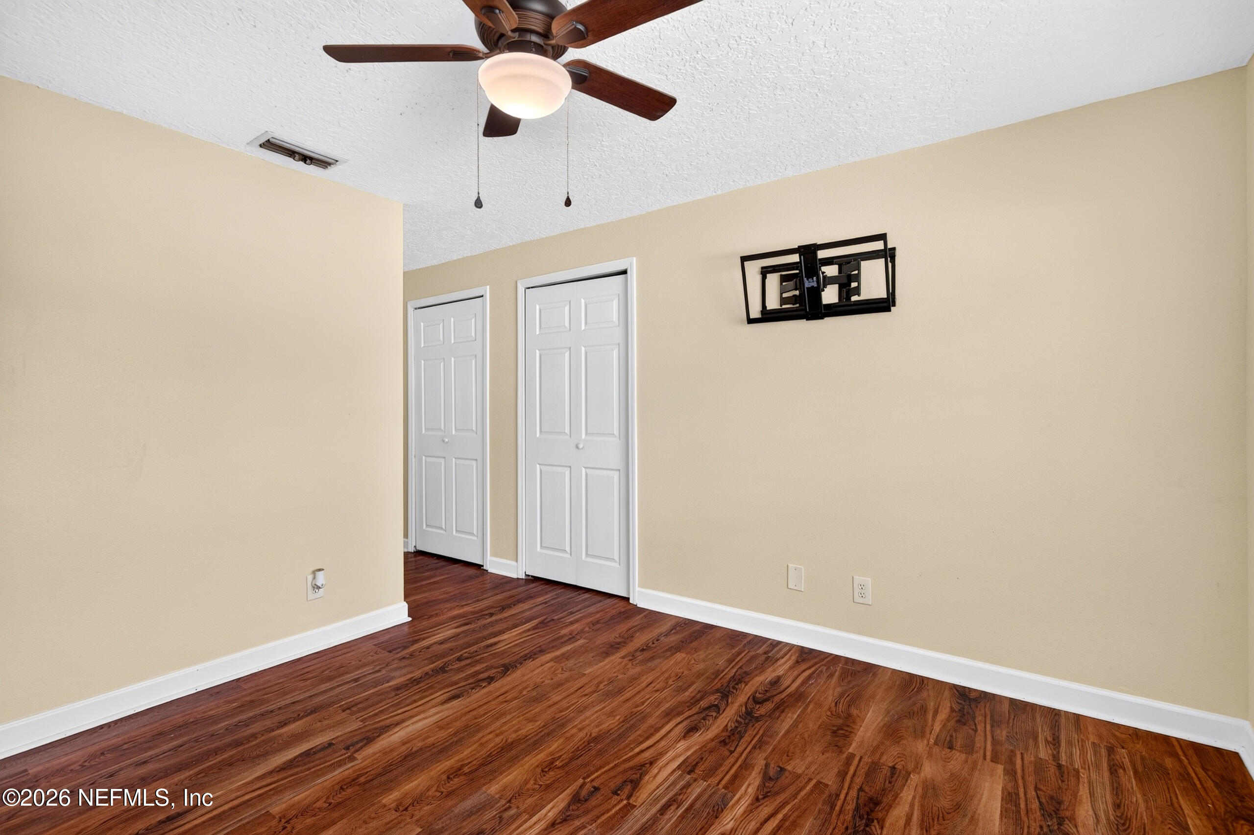 428 Neptune Road Orange Park, FL 32073 - Photo 11 of 21 4D2A0910