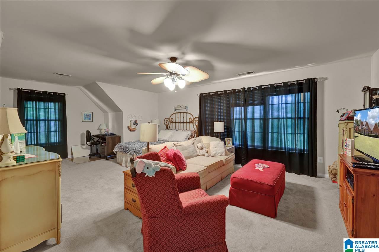247 Kings Crest Lane Pelham, AL 35124 - Photo 35 of 45