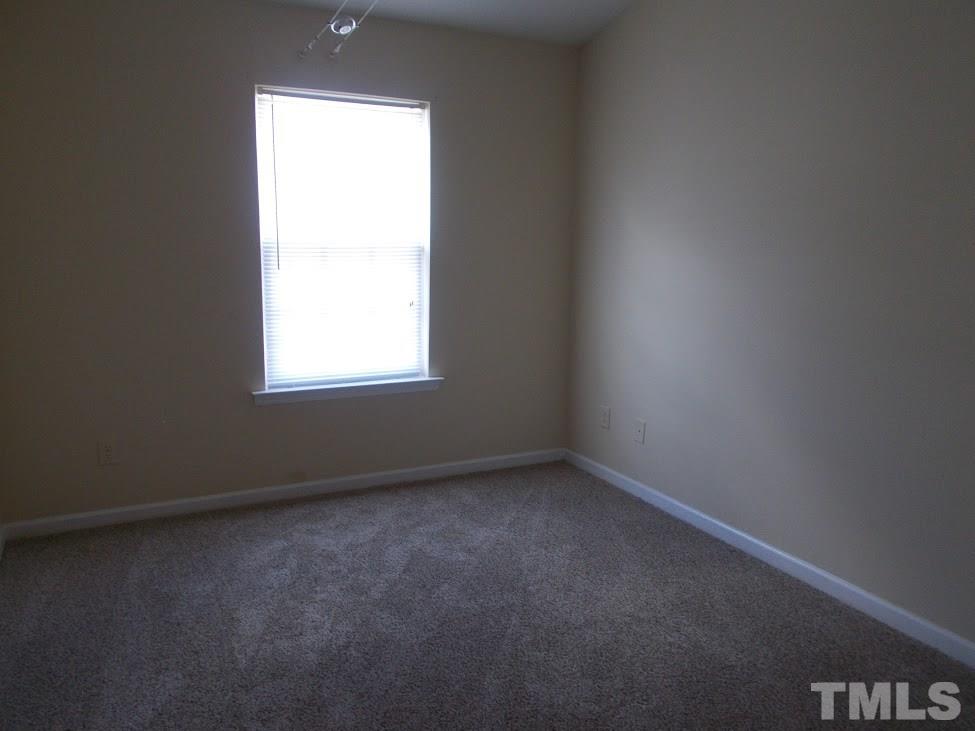 3514 Marshlane Way Raleigh, NC 27610 - Photo 17 of 25 Gallery Image 17