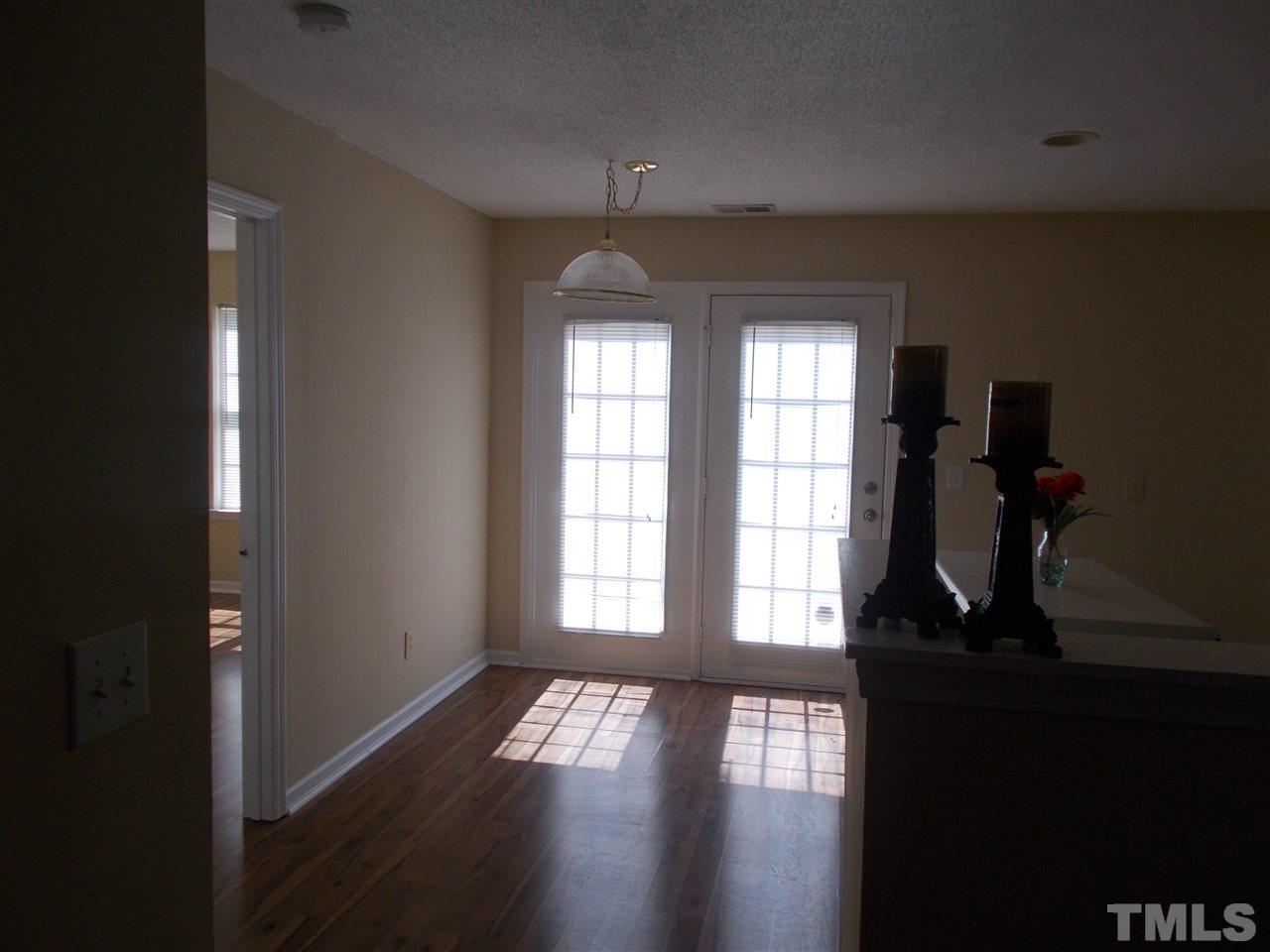 3514 Marshlane Way Raleigh, NC 27610 - Photo 5 of 25 Gallery Image 5