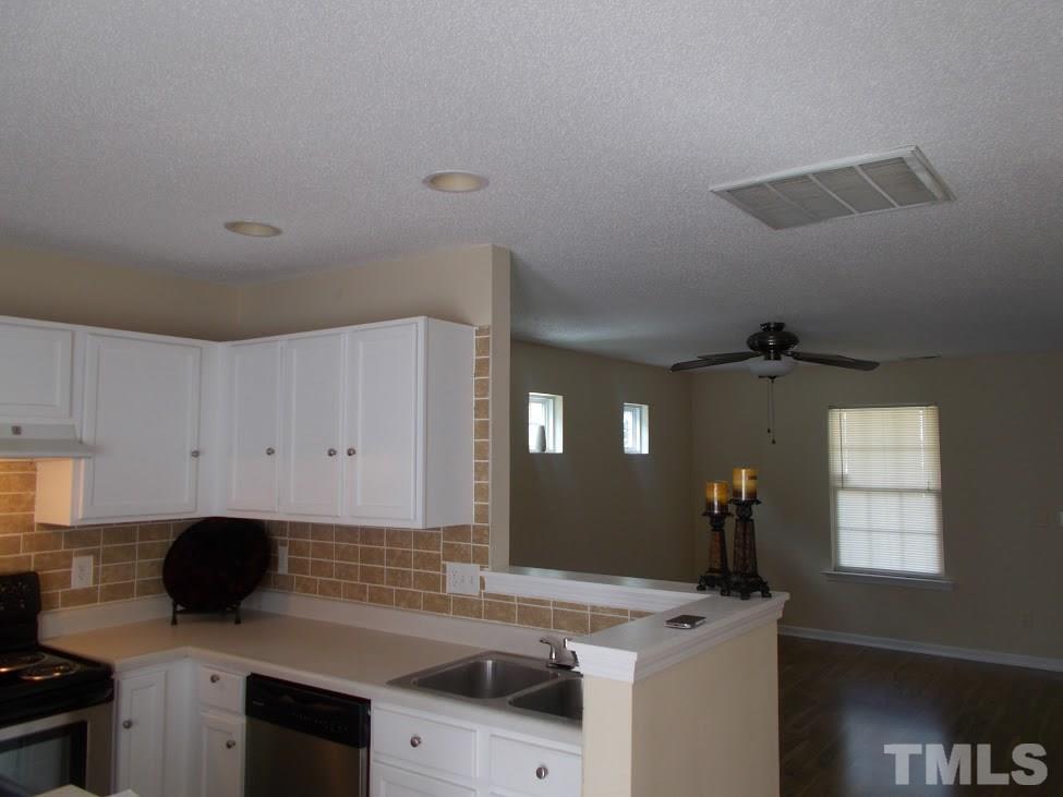 3514 Marshlane Way Raleigh, NC 27610 - Photo 6 of 25 Gallery Image 6
