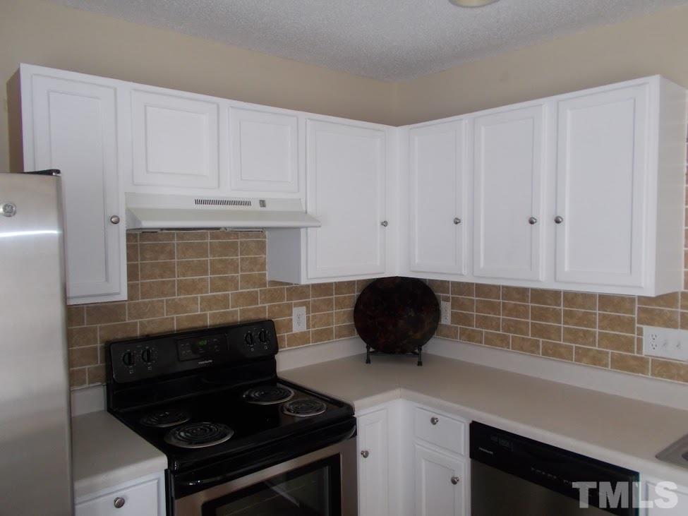 3514 Marshlane Way Raleigh, NC 27610 - Photo 9 of 25 Gallery Image 9