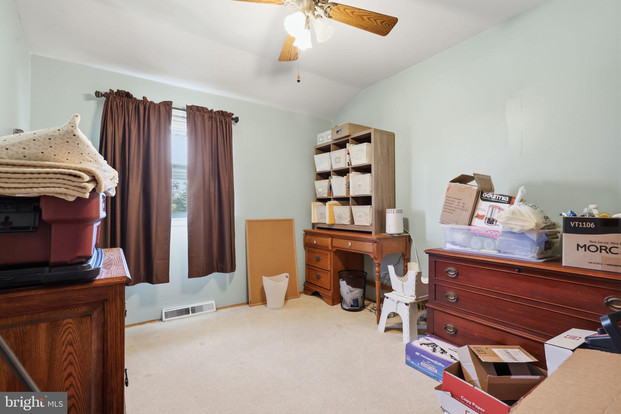 1320 Nevarc Road Warminster, PA 18974 - Photo 19 of 34